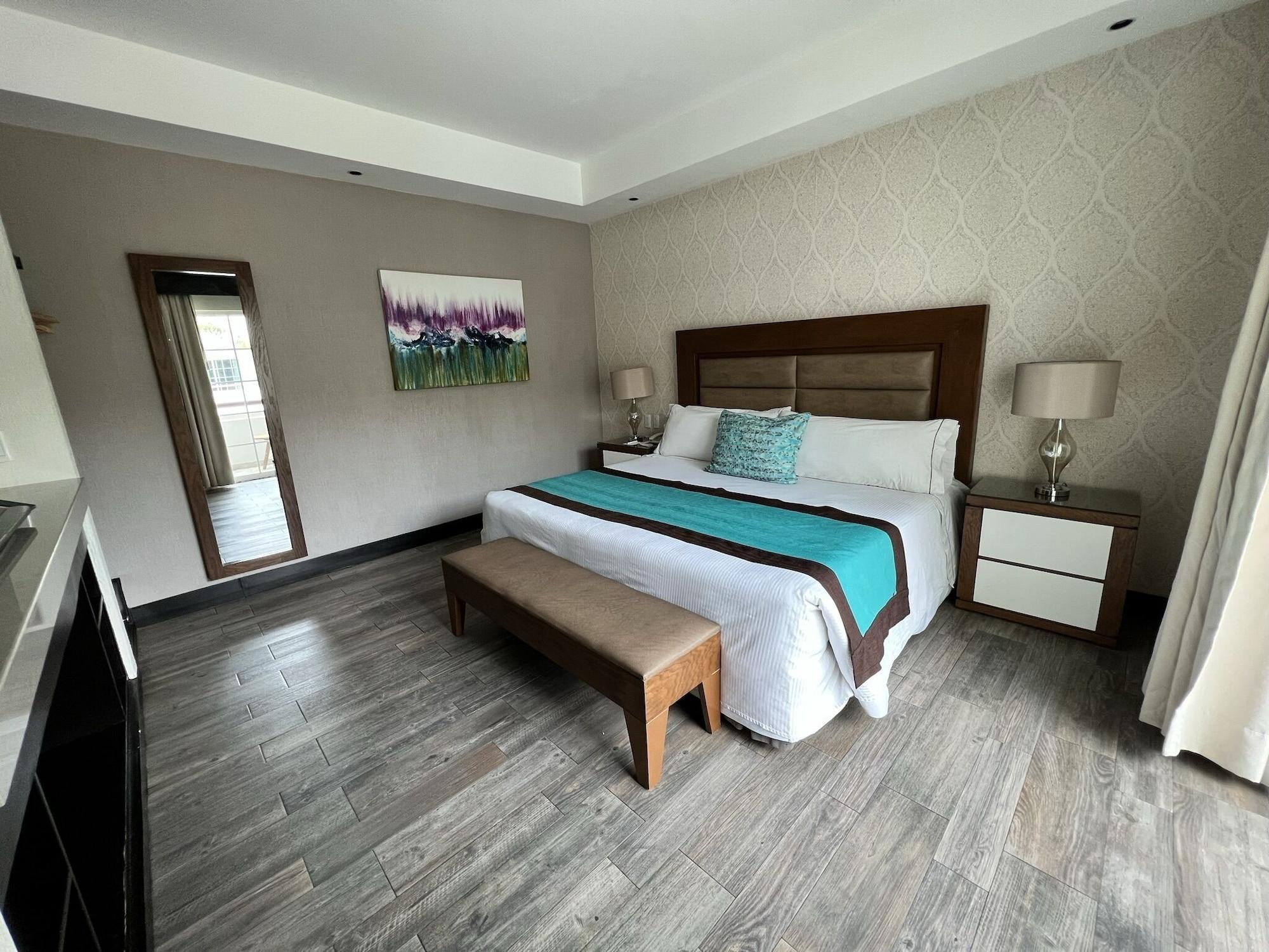 Aurea Hotel And Suites Zapopan Exterior photo