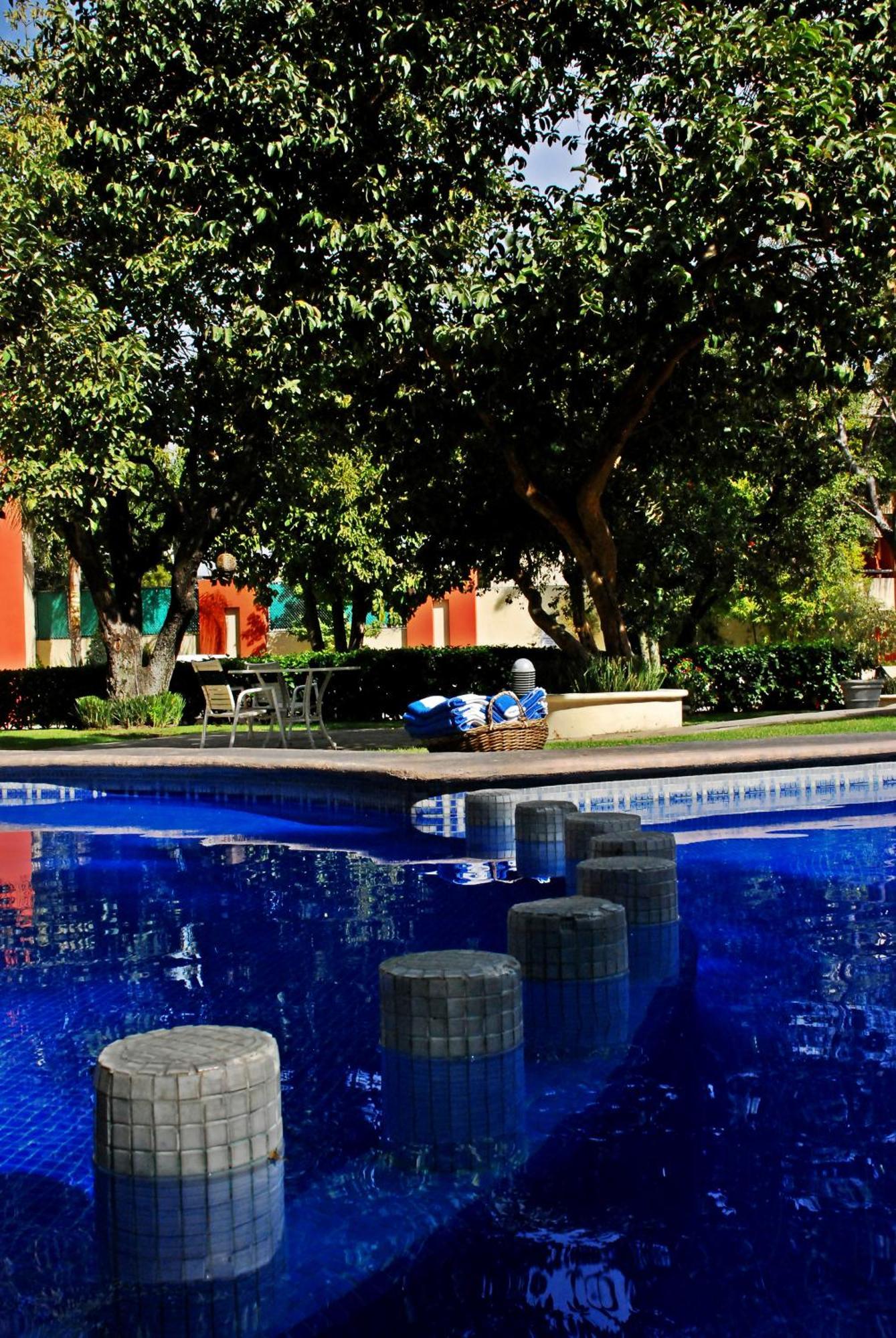 Aurea Hotel And Suites Zapopan Exterior photo
