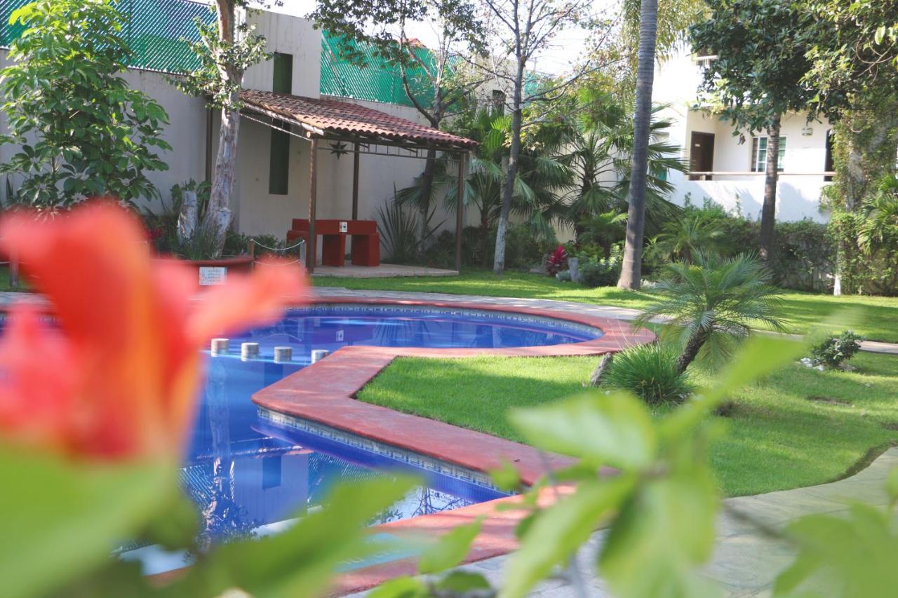 Aurea Hotel And Suites Zapopan Exterior photo